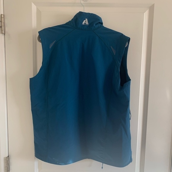 EDDIE Bauer Vest - Picture 7 of 9